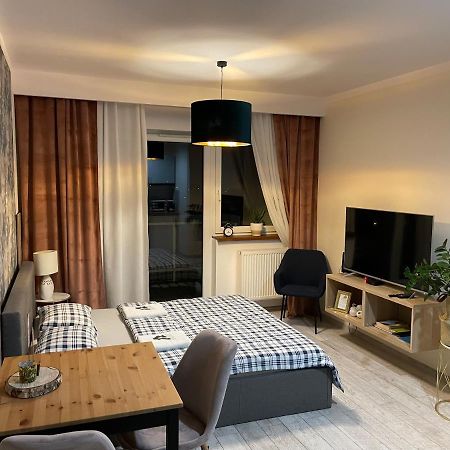 Apartament Royal Chelmonskiego シレーム エクステリア 写真