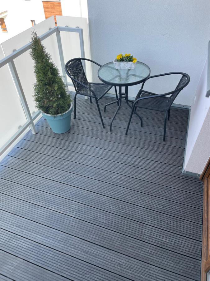 Apartament Royal Chelmonskiego シレーム エクステリア 写真