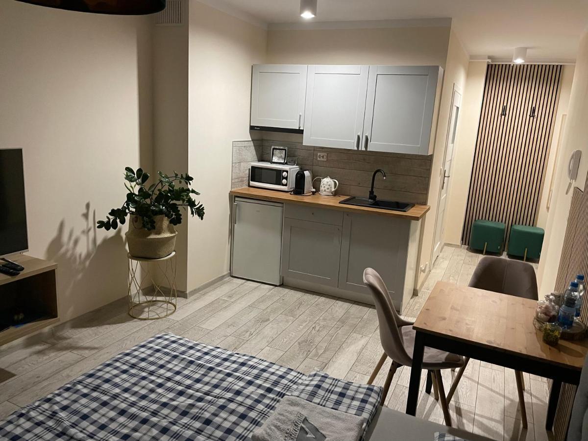 Apartament Royal Chelmonskiego シレーム エクステリア 写真
